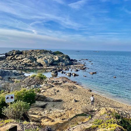 Castell Blau Daire Roses Dış mekan fotoğraf